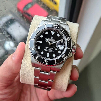 SUBMARINER BLACK