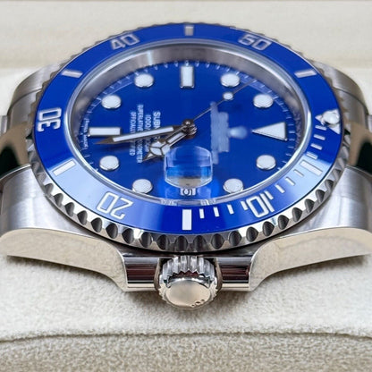 SUBMARINER BLUE