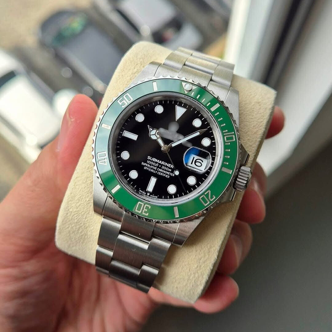 SUBMARINER STARBUCKS