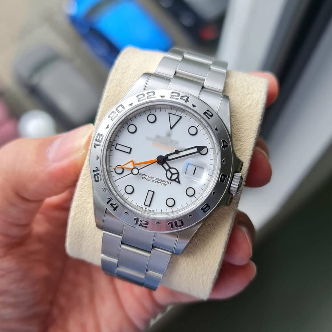 EXPLORER II POLAR 42 MM